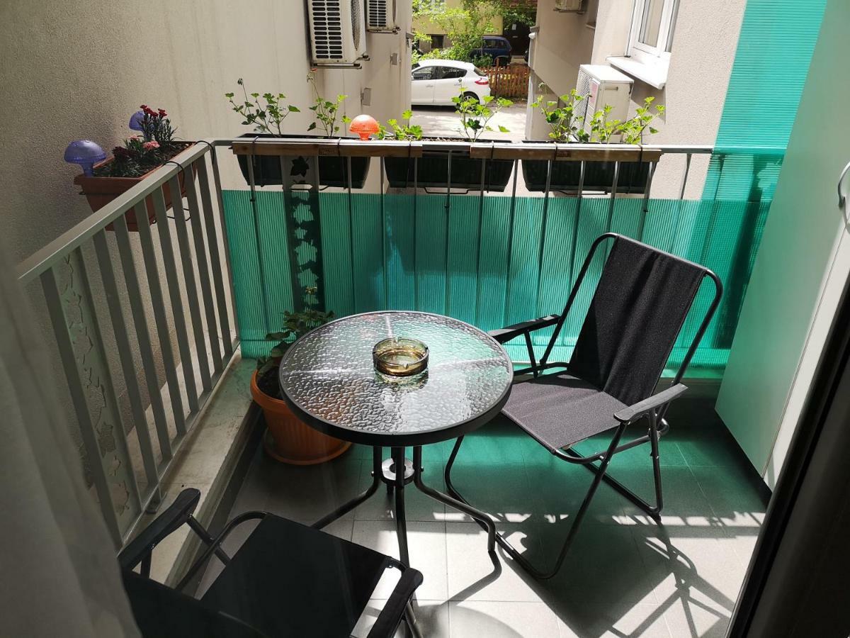 Quiet Apartment In City Center, Free Private Parking 사라예보 외부 사진